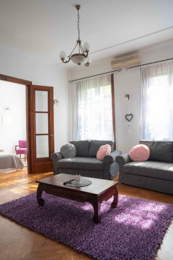 Katus Apartman Apartment Eger Exterior photo